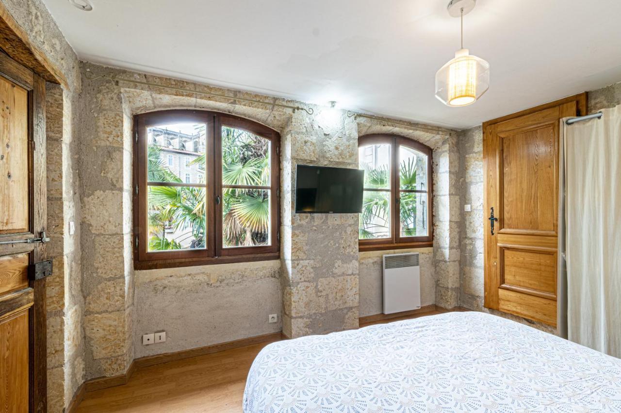 Superbe Appartement, Situe Au Coeur De La Ville. Auch Ngoại thất bức ảnh